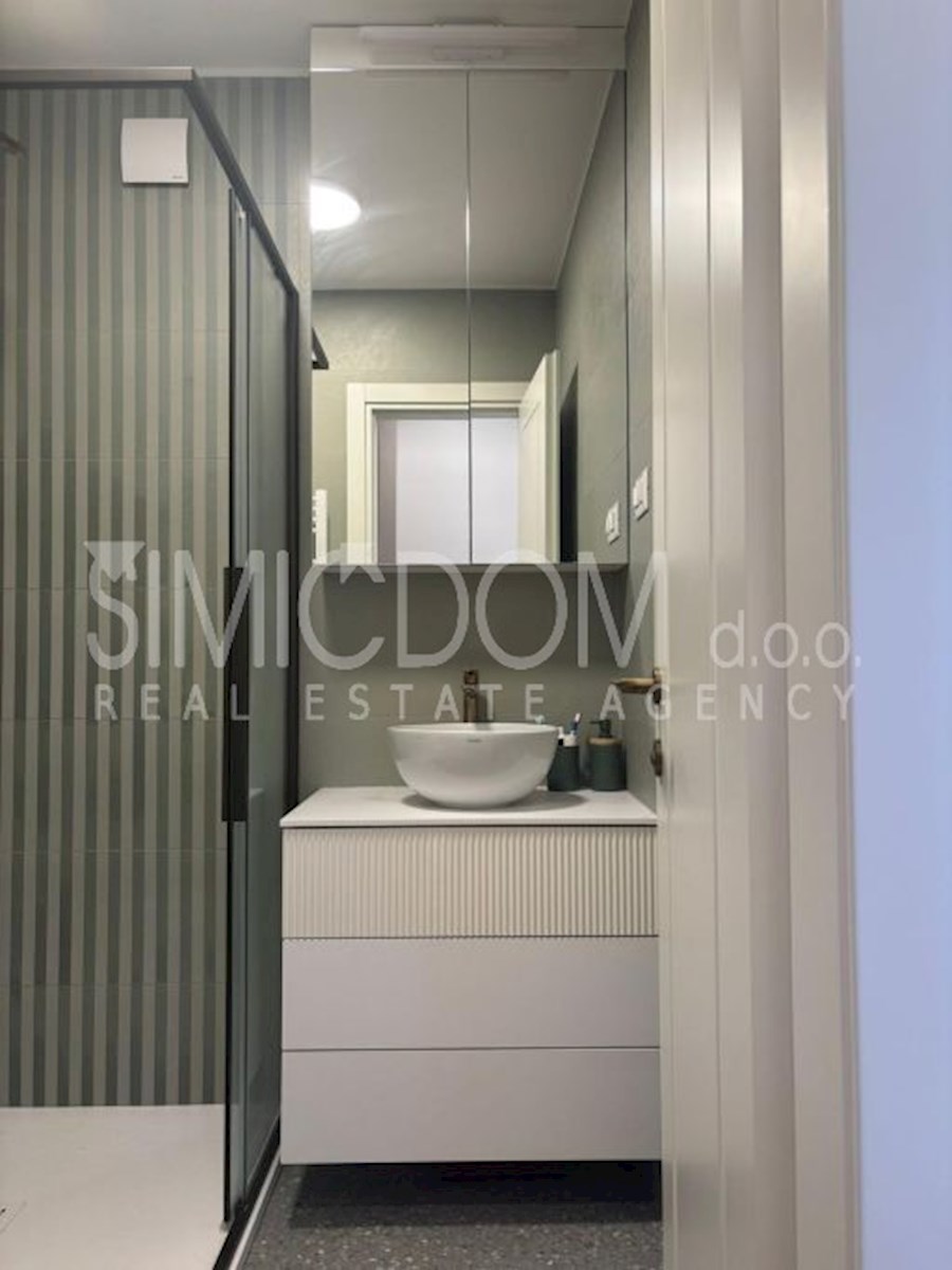 Ekskluzivno stanovanje v bližini centra Splita