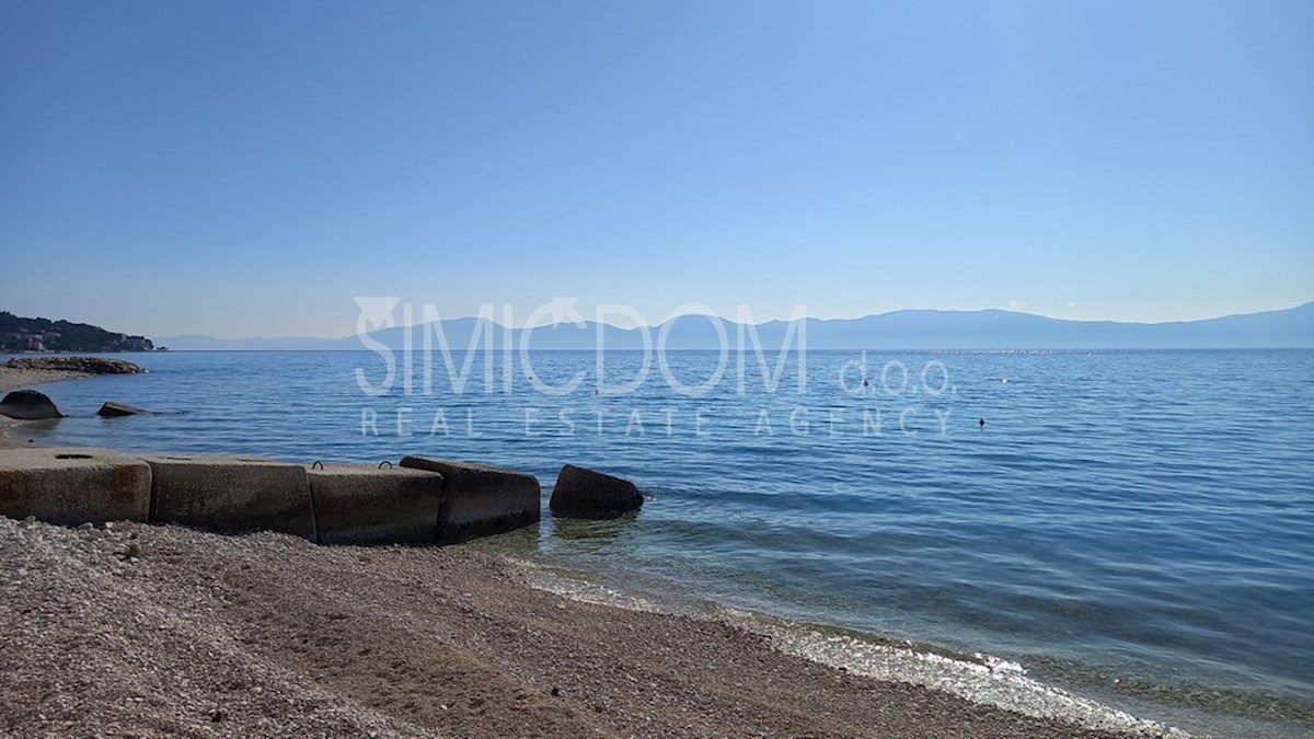 Dvosobno stanovanje z razgledom, Makarska riviera