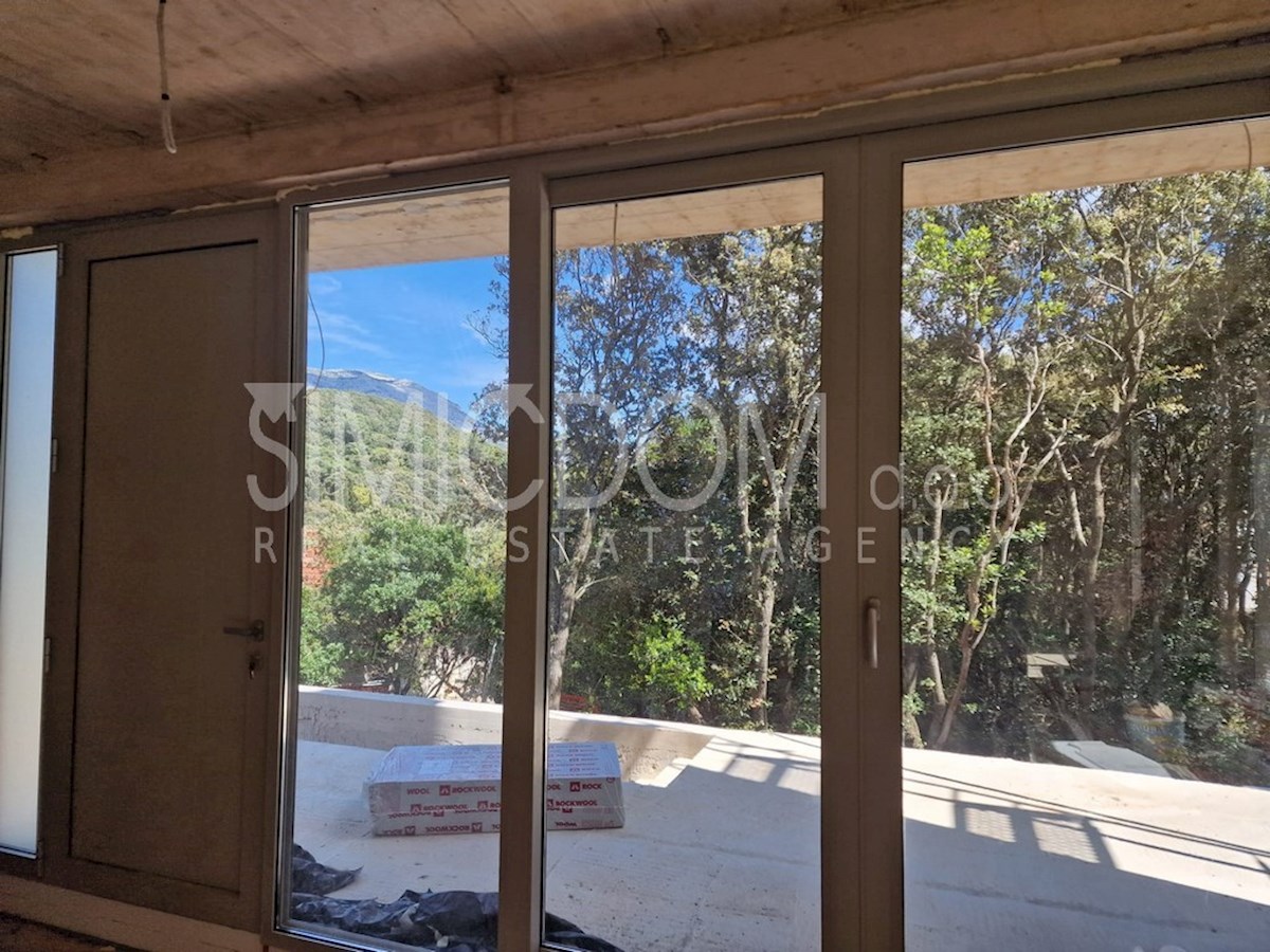 Apartma v novi stavbi 50m od morja, Korčula