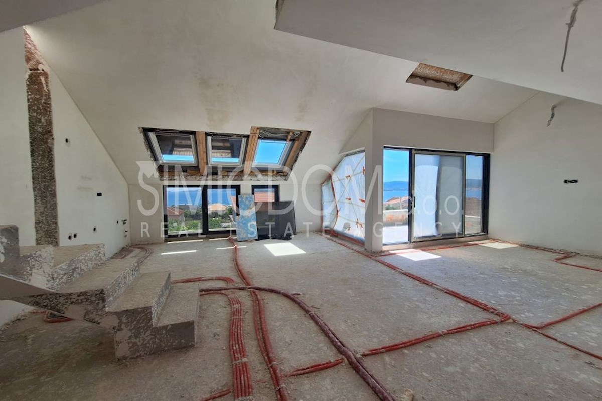 Dvonadstropni penthouse s pogledom, Orebić