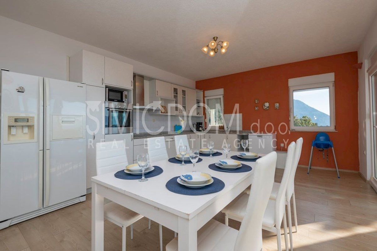 Hiša z odprtim razgledom in bazenom, Makarska riviera