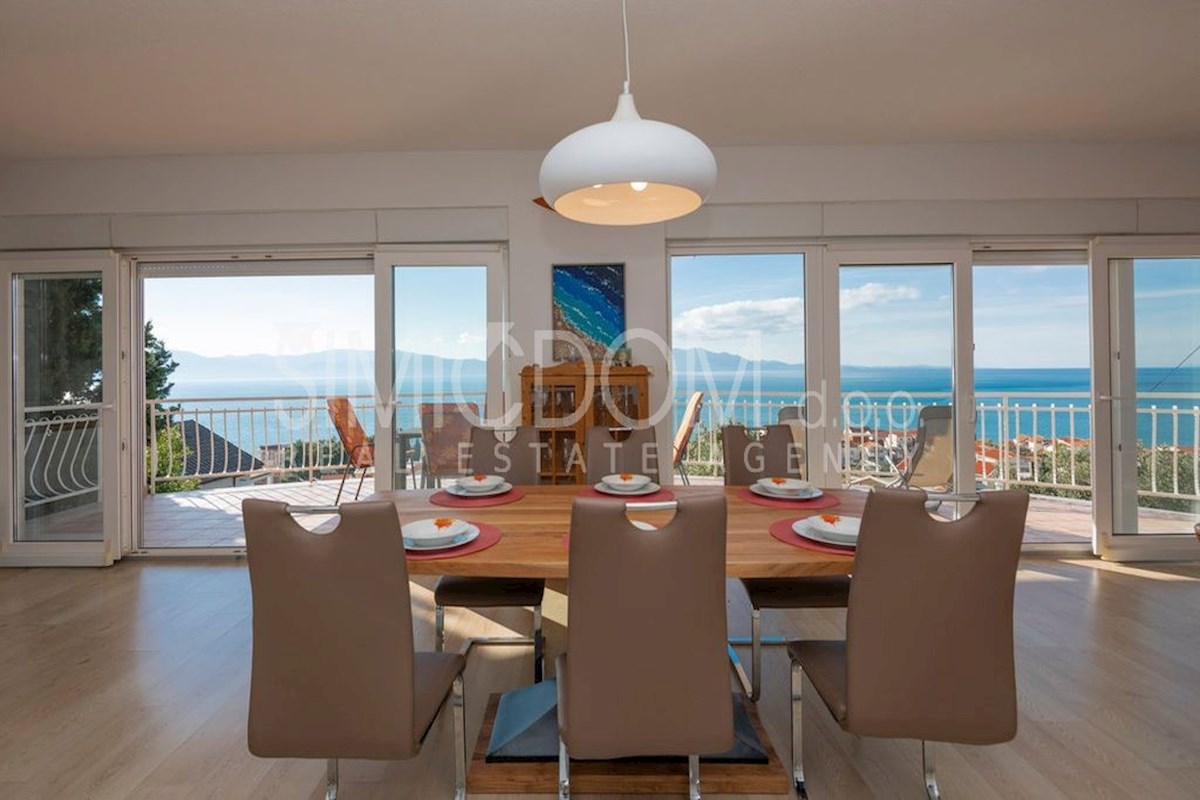 Hiša z odprtim razgledom in bazenom, Makarska riviera