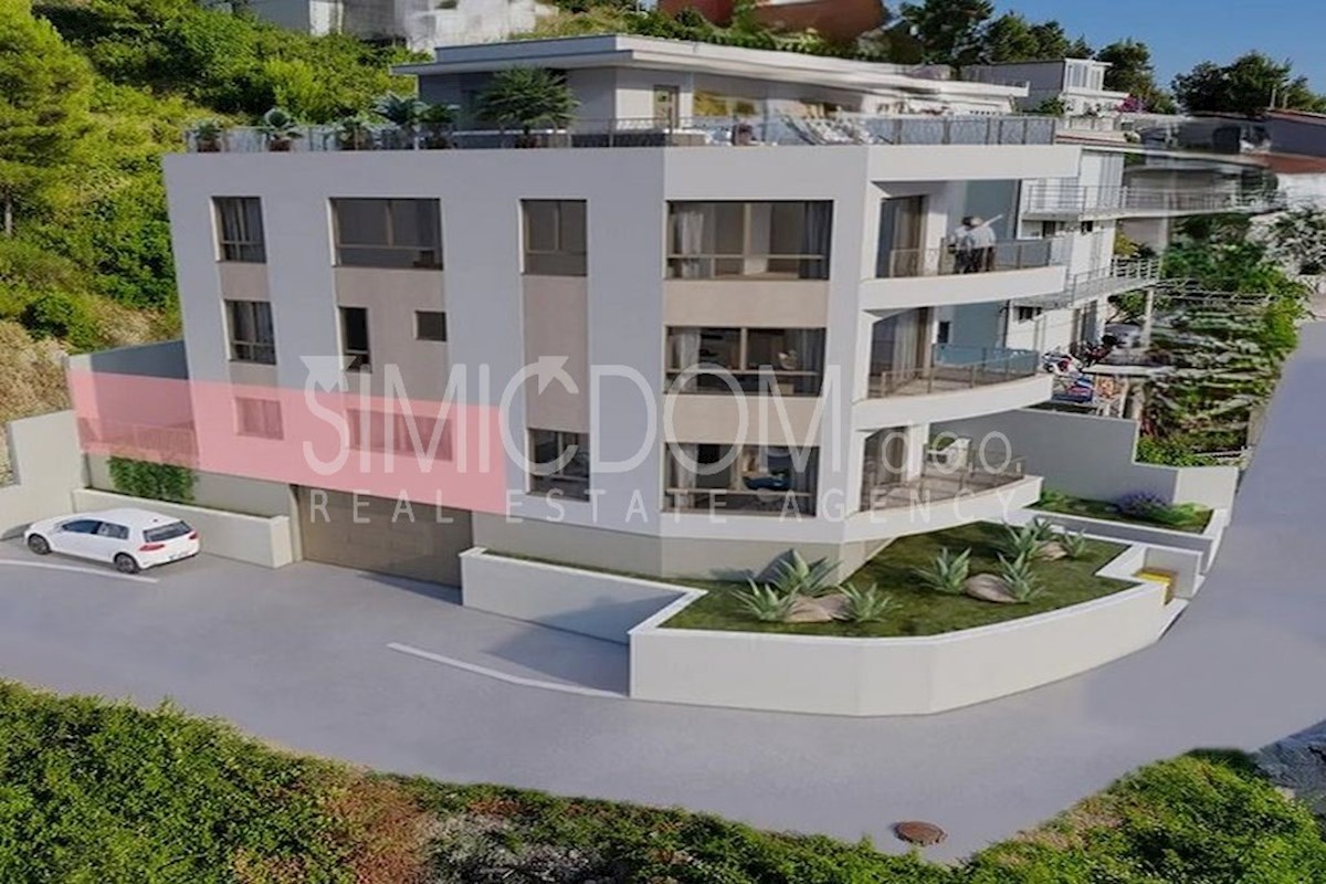 Dvosobno stanovanje z vrtom, Podstrana