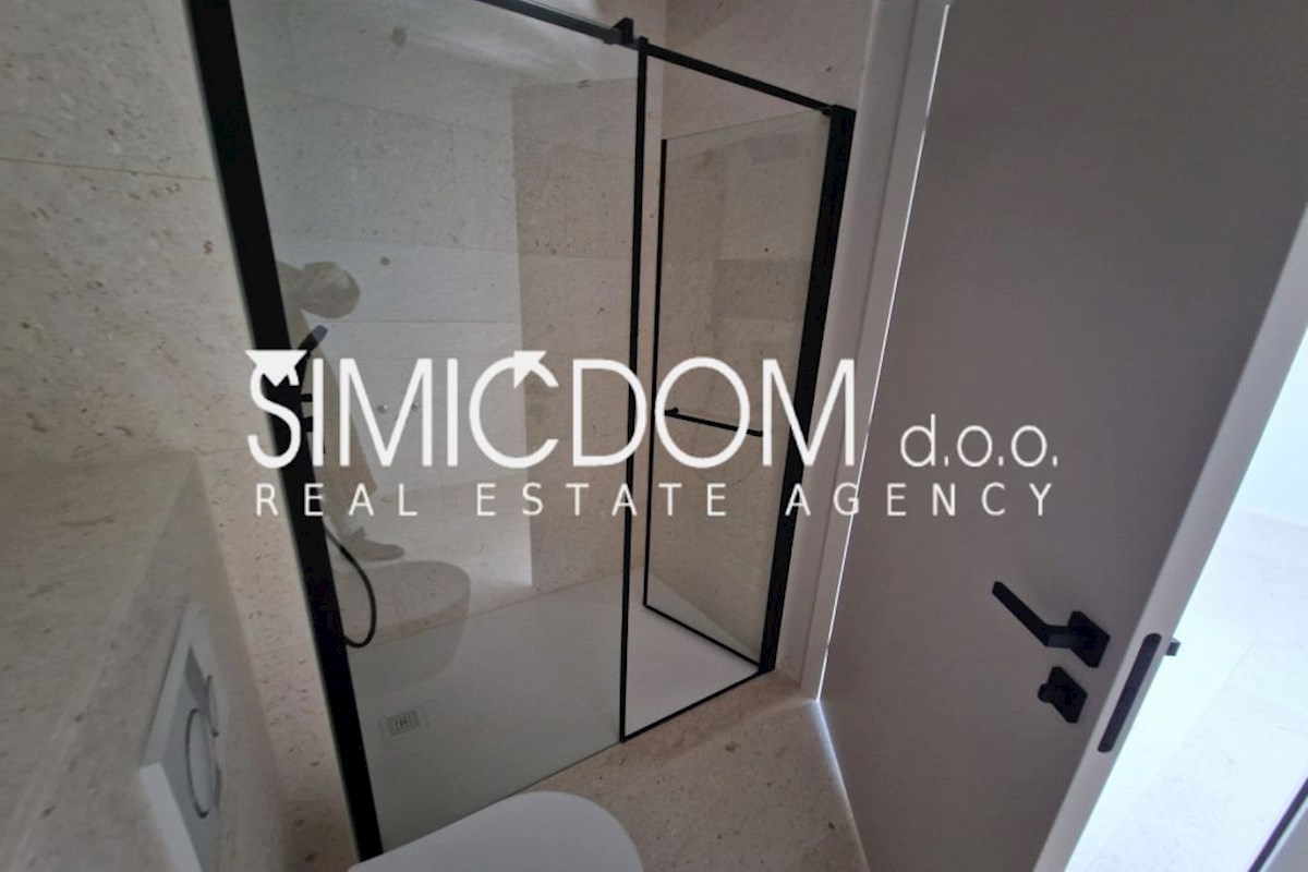 Penthouse stanovanje s pogledom na morje, naprodaj, Vodice