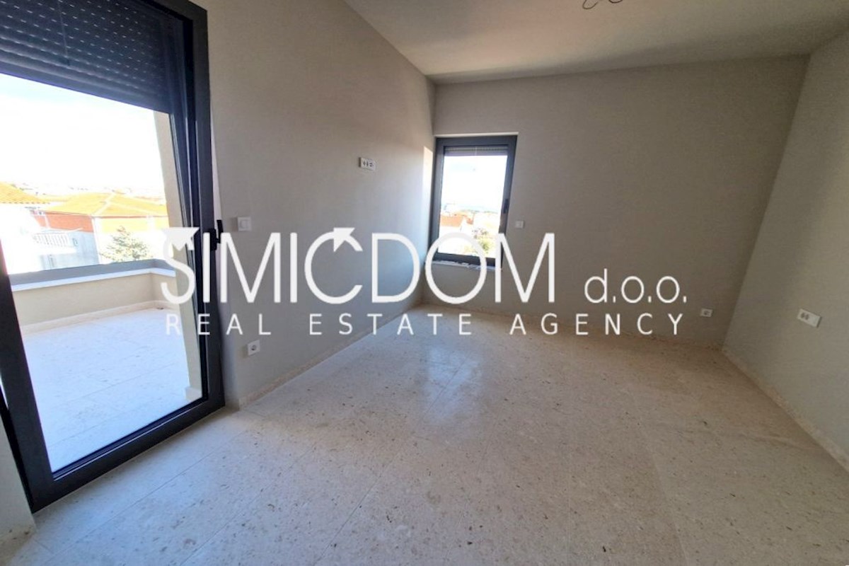 Penthouse stanovanje s pogledom na morje, naprodaj, Vodice