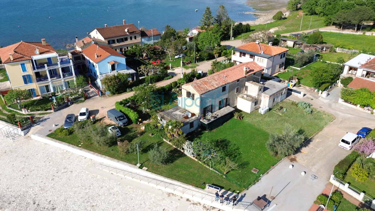 NOVIGRAD DAJLA HIŠA NA MORJU