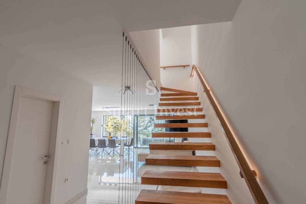 Hiša Opatija, 250m2