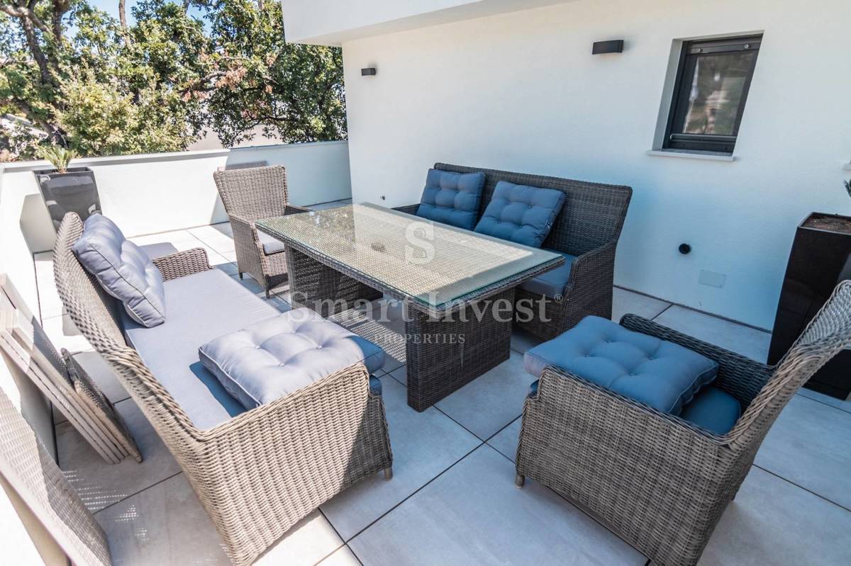 Hiša Opatija, 250m2