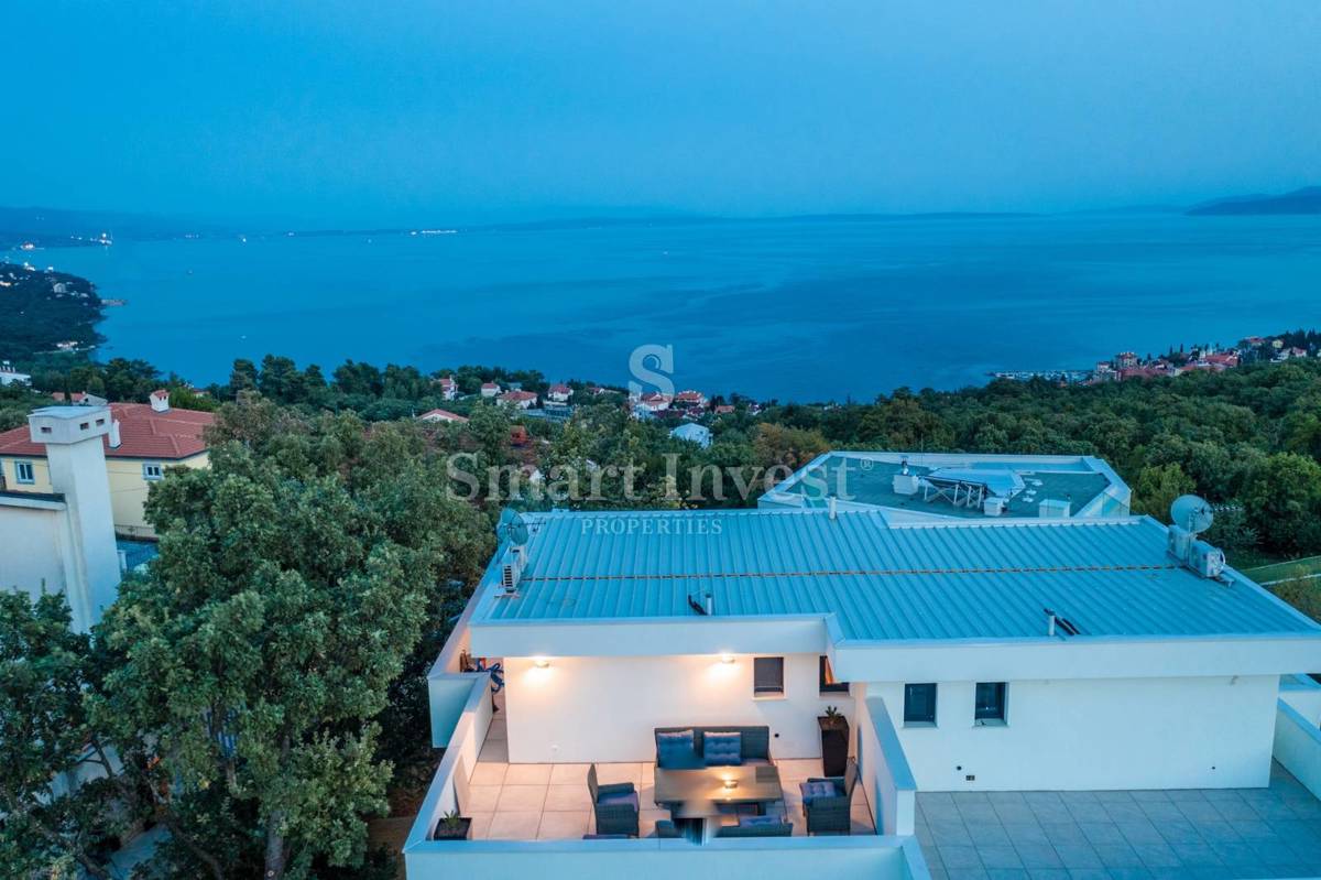 Hiša Opatija, 250m2