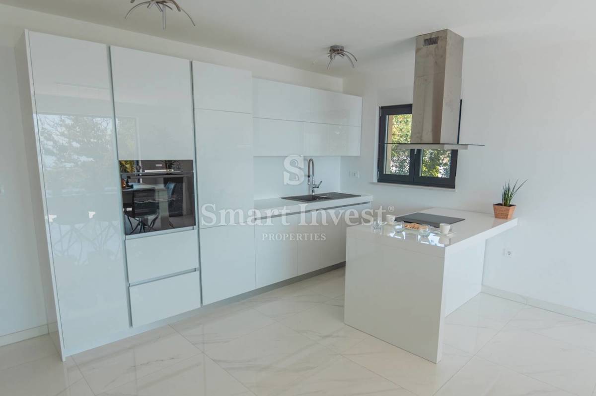 Hiša Opatija, 250m2