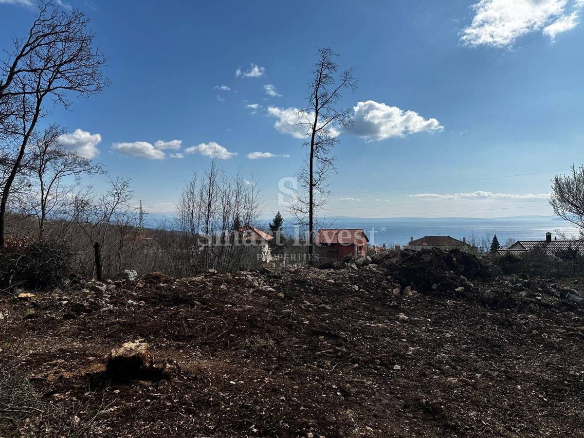 OPATIJA - MATULJI, gradbeno zemljišče s pogledom na morje