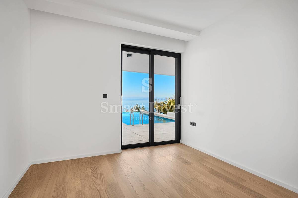 OPATIJA, novo luksuzno stanovanje z bazenom in vrtom