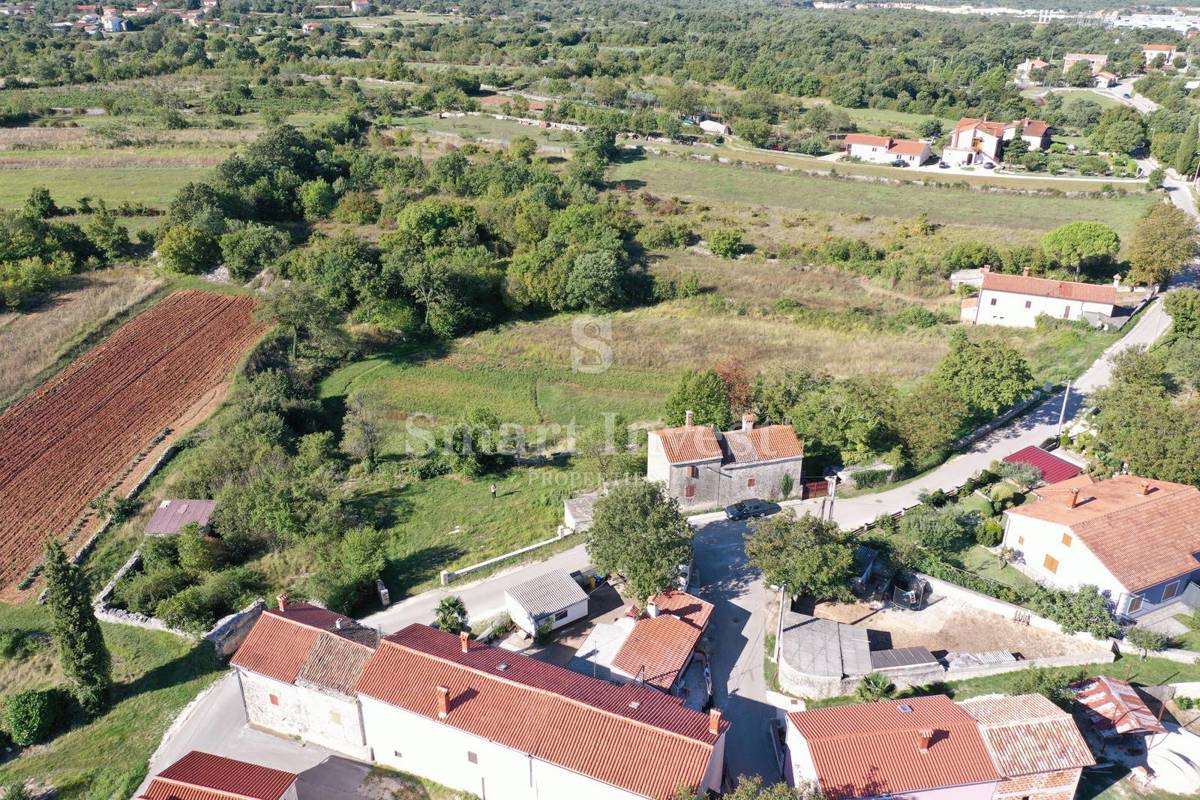 Zemljišče Kanfanar, 6.166m2
