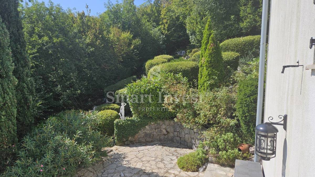 OPATIJA - VEPRINAC, dvojček z pogledom na morje