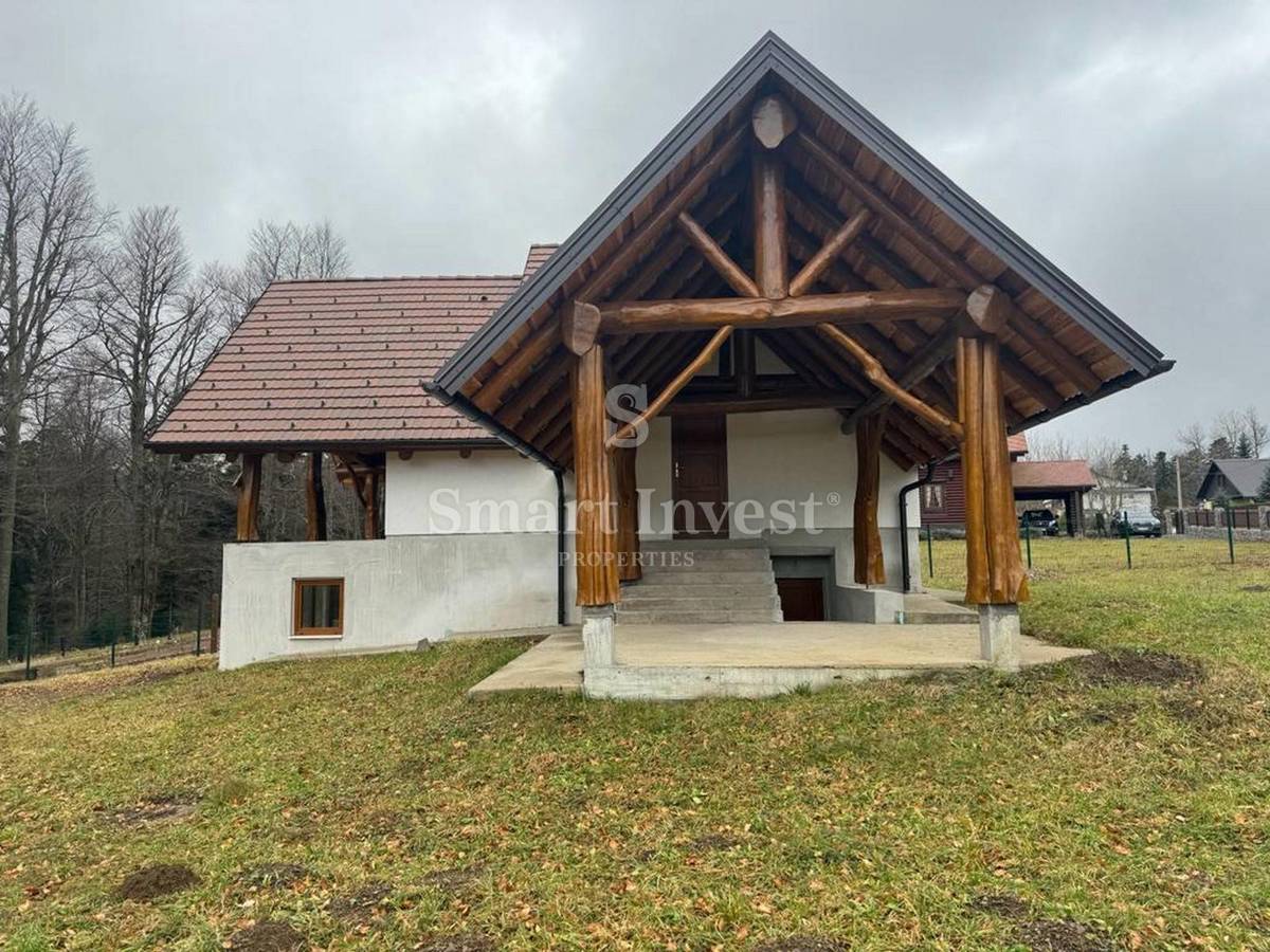 Hiša Fužine, 160m2