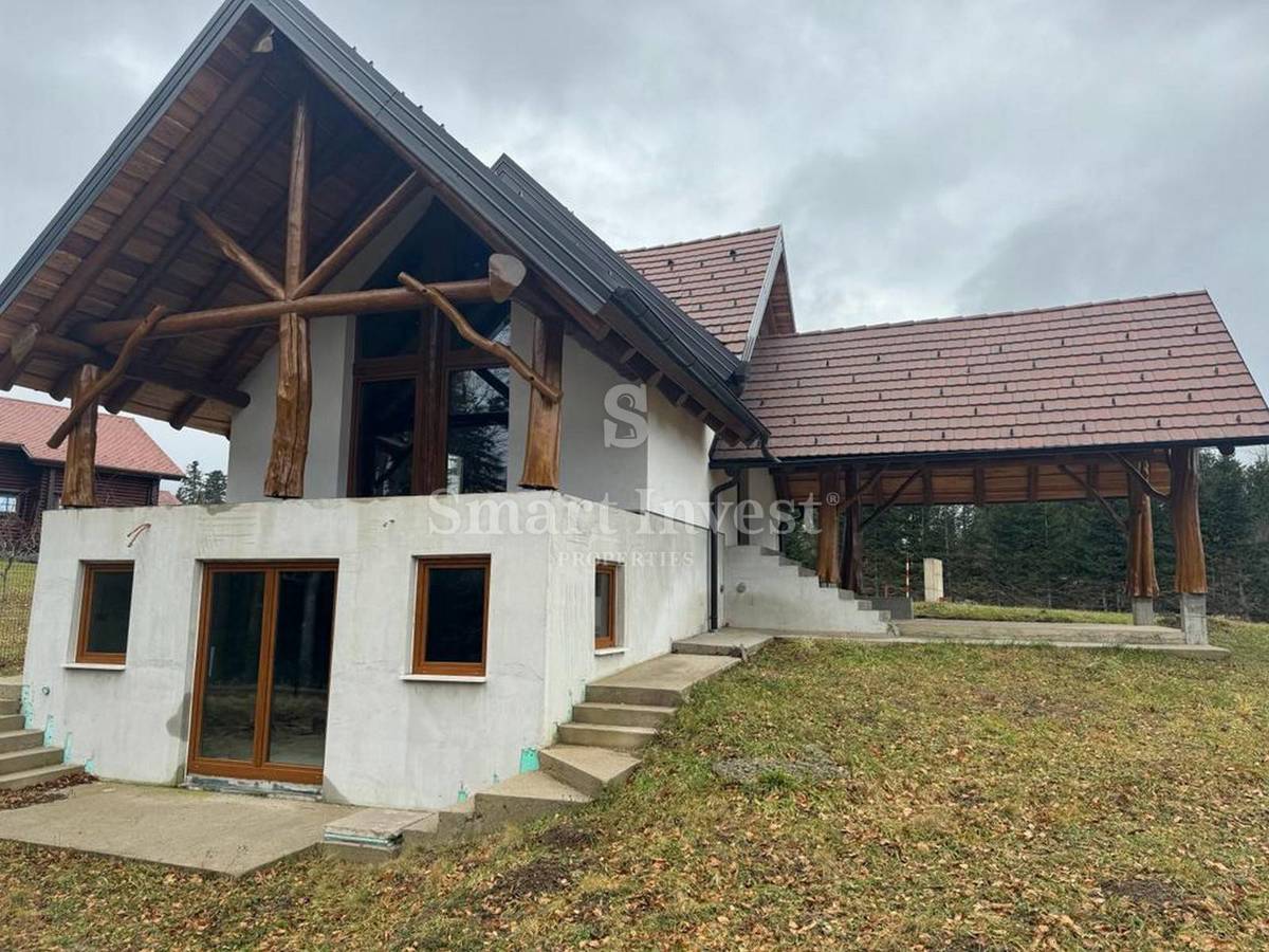 Hiša Fužine, 160m2