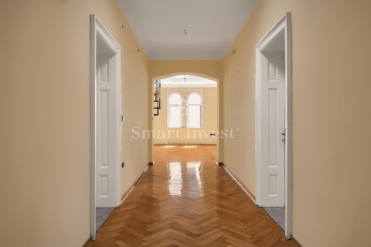 OPATIJA - CENTER, stanovanje 189 m2 s pogledom na morje in parkingom