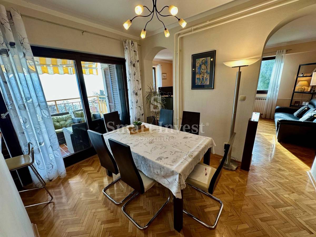 OPATIJA, 3-sobno stanovanje z balkonom in pogledom na morje