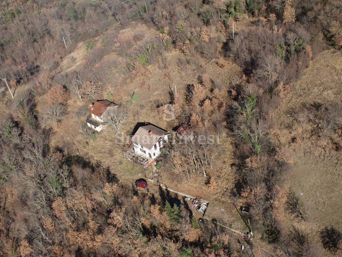 Zemljišče Boljun, Lupoglav, 1.936m2