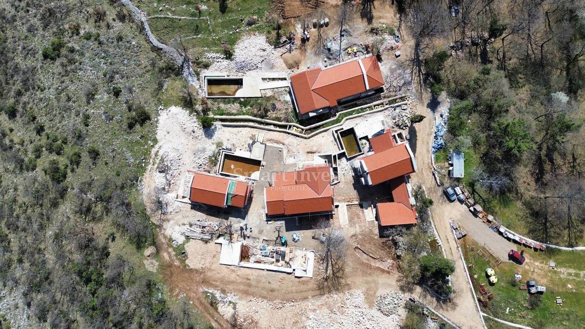 OPATIJSKA RIVIERA, edinstven kompleks vil na 54.000 m2