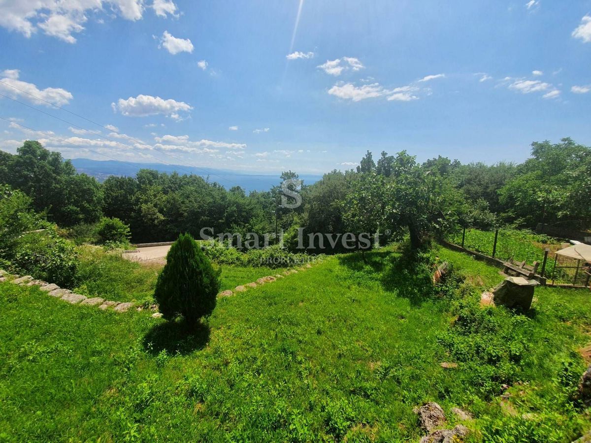 OPATIJA - BREGI, gradbeno zemljišče s pogledom na morje