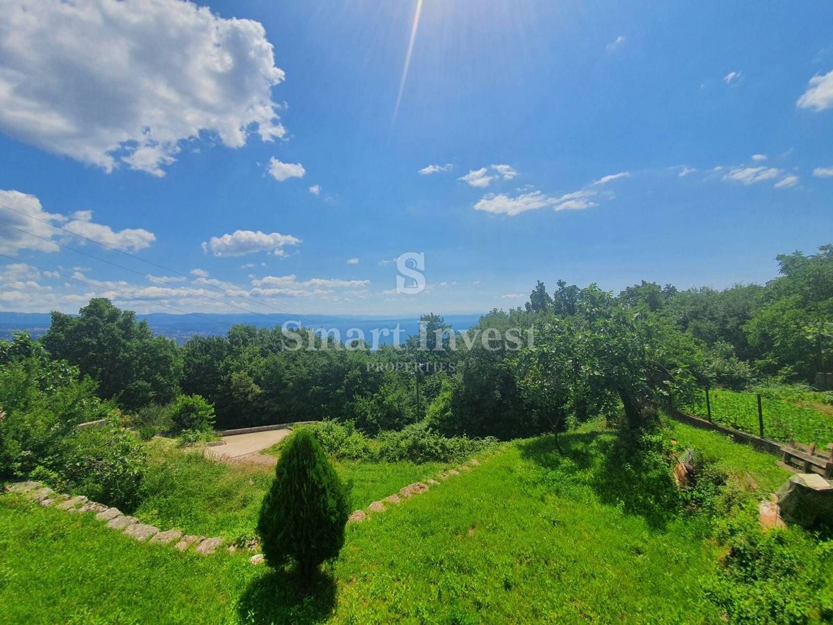 OPATIJA - BREGI, gradbeno zemljišče s pogledom na morje