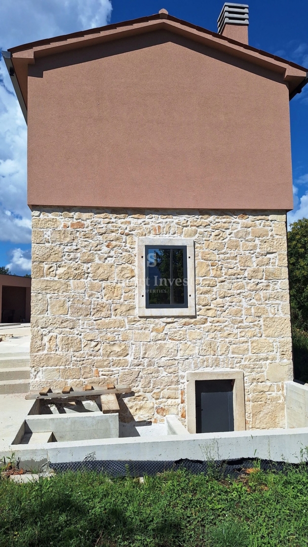 ISTRA, mešanica tradicije in modernega oblikovanja, 7 km od morja