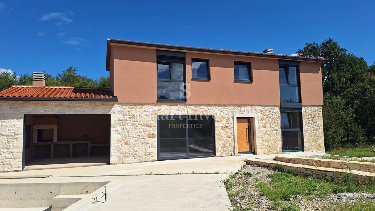 ISTRA, mešanica tradicije in modernega oblikovanja, 7 km od morja