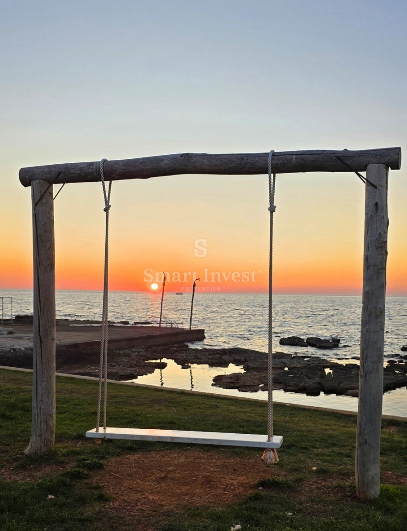 ISTRA - UMAG, prenovljeno in opremljeno 2-sobno stanovanje v centru