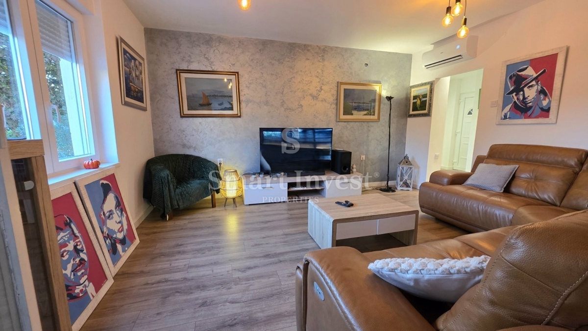 ISTRA - UMAG, prenovljeno in opremljeno 2-sobno stanovanje v centru