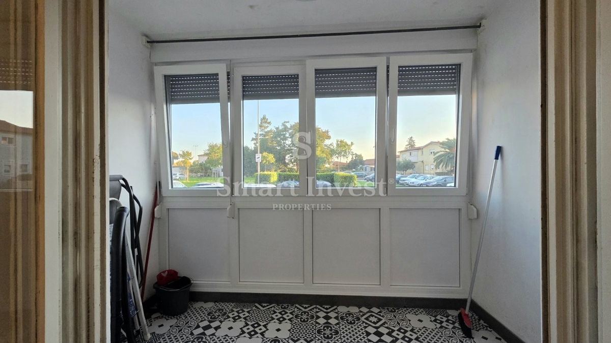 ISTRA - UMAG, prenovljeno in opremljeno 2-sobno stanovanje v centru