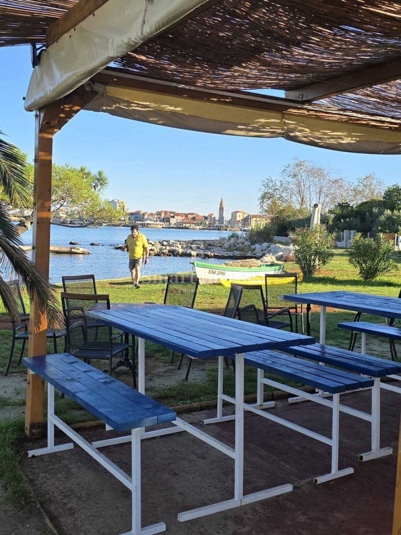 ISTRA - UMAG, prenovljeno in opremljeno 2-sobno stanovanje v centru