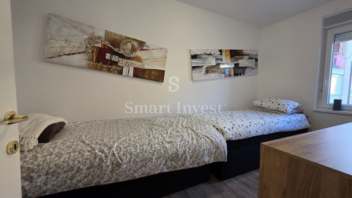 ISTRA - UMAG, prenovljeno in opremljeno 2-sobno stanovanje v centru