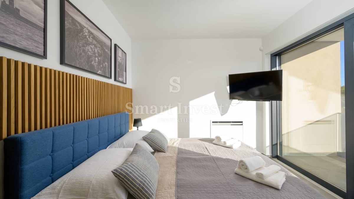 ISTRA - SVETVINČENAT, nova moderna vila z ogrevanim bazenom