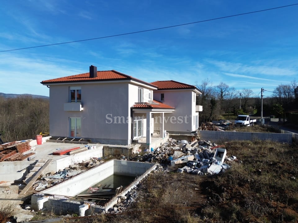 Hiša Mučići, Matulji, 230m2