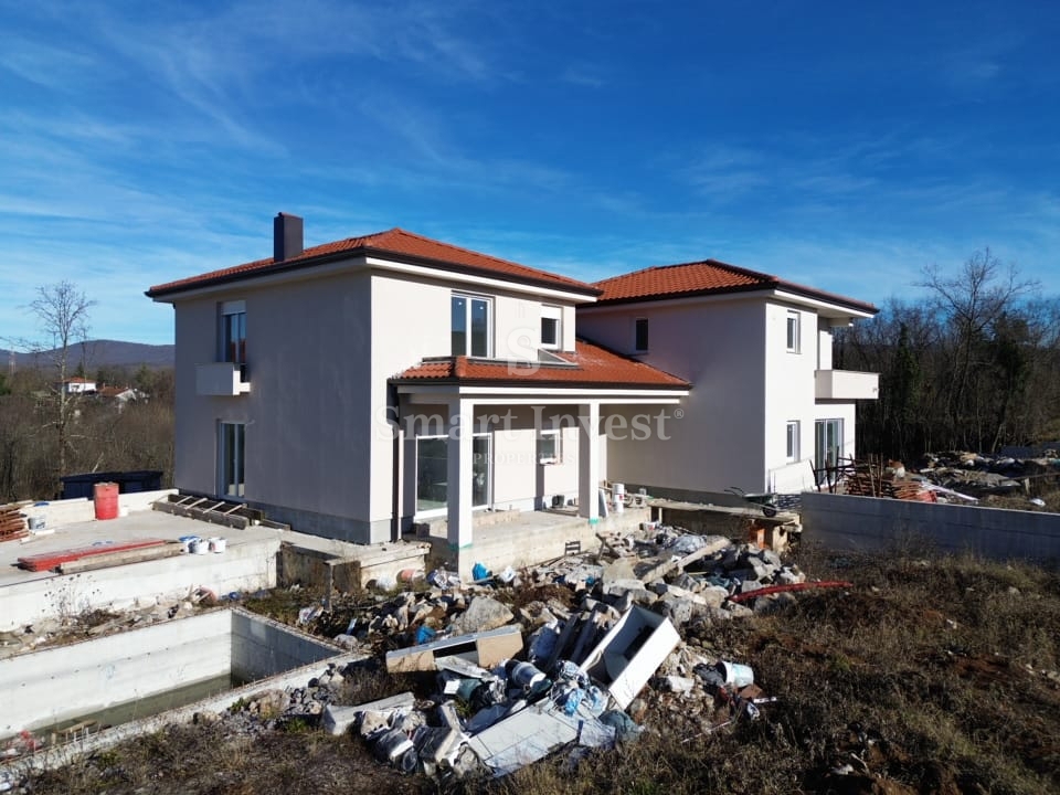 Hiša Mučići, Matulji, 230m2