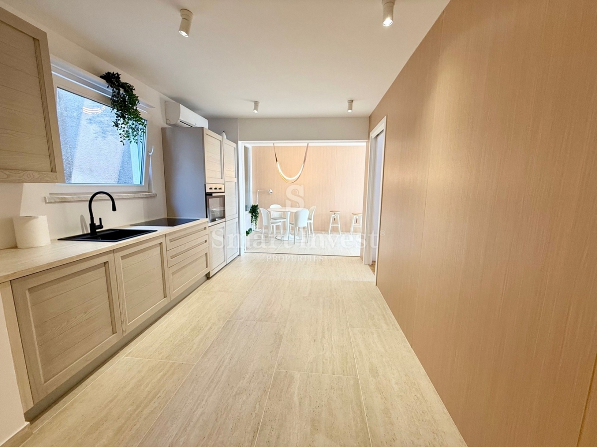 LOVRAN, 3-sobno stanovanje s teraso in pogledom na morje, IZKLJUČNO V NAŠI AGENCIJI!