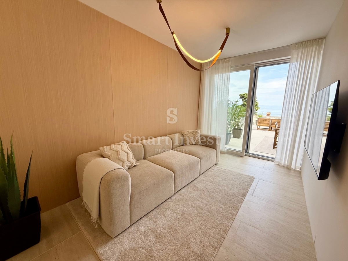 LOVRAN, 3-sobno stanovanje s teraso in pogledom na morje, IZKLJUČNO V NAŠI AGENCIJI!