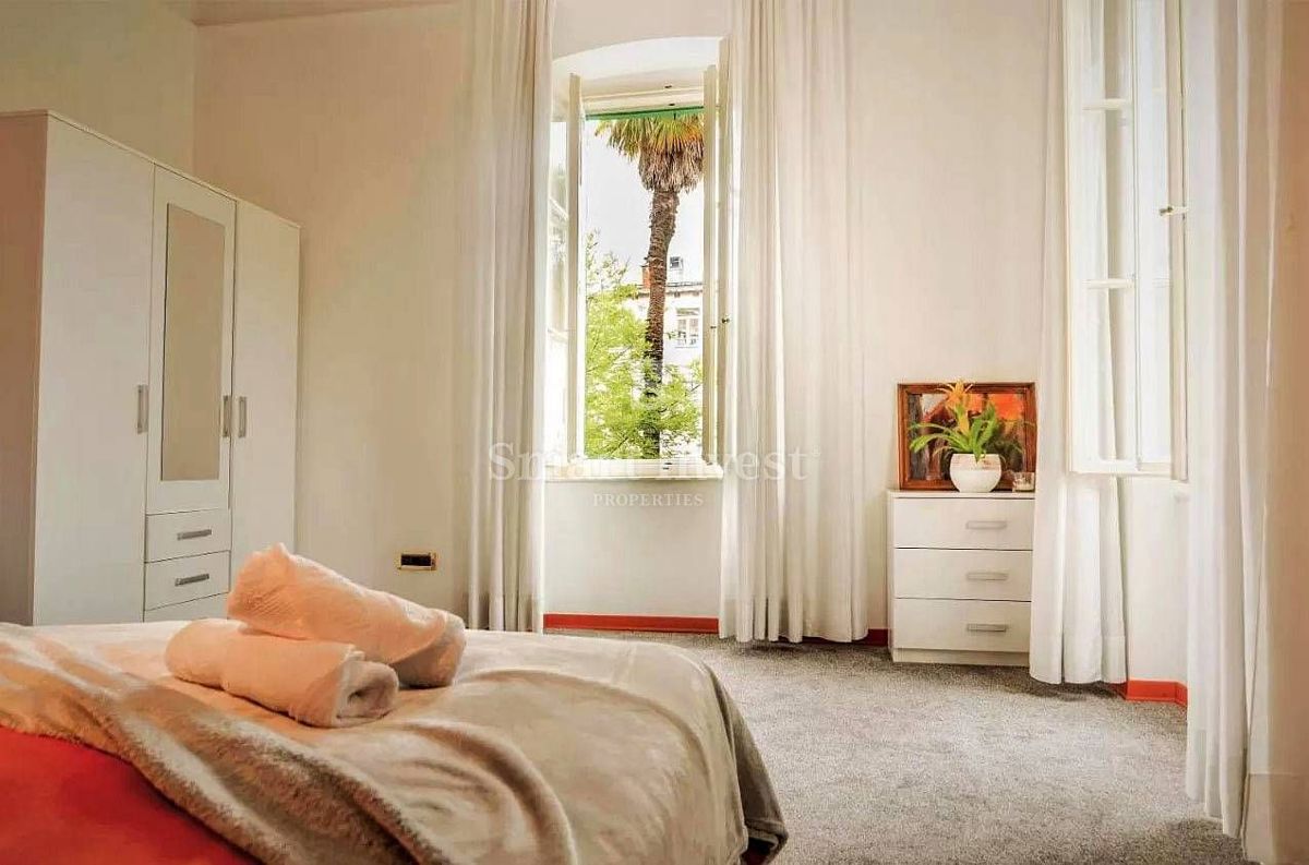 OPATIJA - CENTER, 3-bedrooms apartment with garden and parking near the sea
