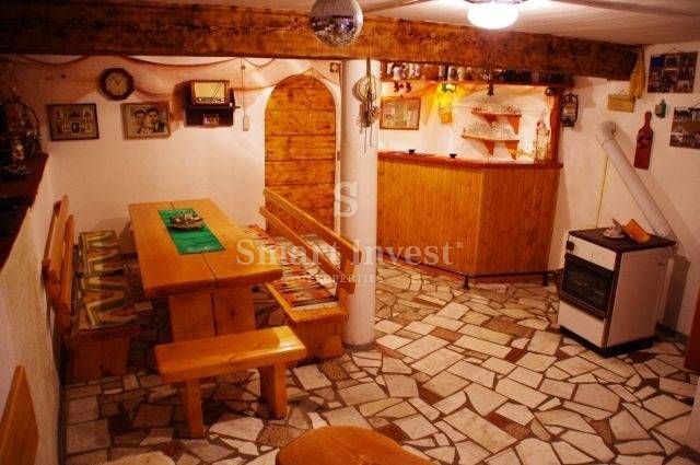 OPATIJA - MATULJI, Beautiful family house with sea view 