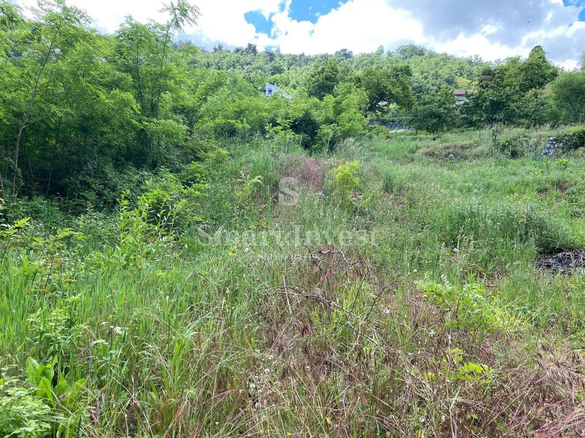 LOVRAN, Land plot of 9847 m2 with building permit and sea view