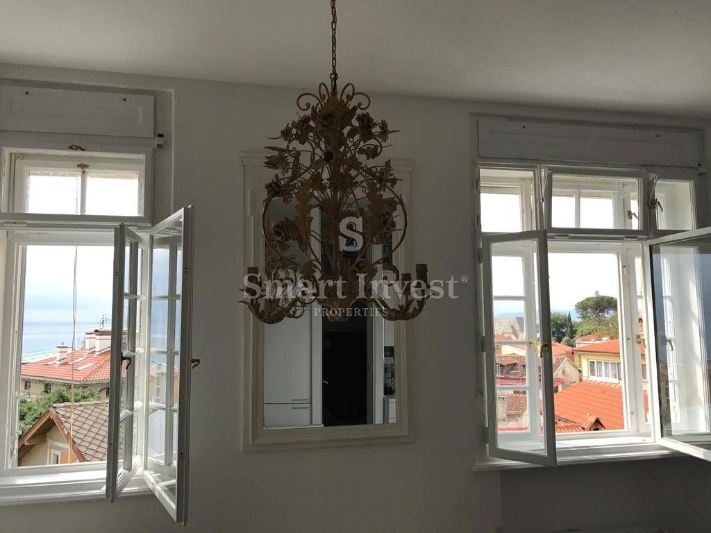 OPATIJA, Five apartments in the very center, 150 m to the sea