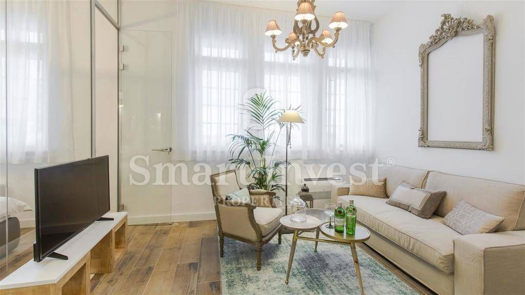 OPATIJA, Five apartments in the very center, 150 m to the sea