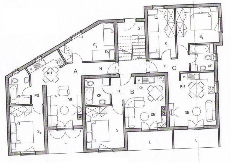 OPATIJA - POBRI, Zemljišče 1440 m2 z gradbenim dovoljenjem in pogledom na morje