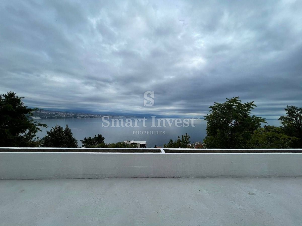 OPATIJA, Apartment of 224 m2 + apartment of 39 m2 with panoramic sea view