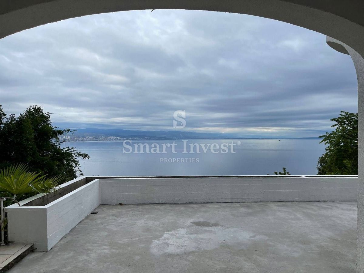OPATIJA, Apartment of 224 m2 + apartment of 39 m2 with panoramic sea view