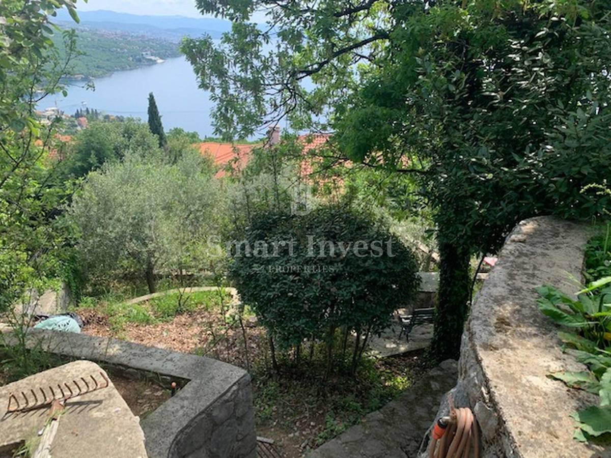 OPATIJA - POBRI, Lepa samostojna hiša s pogledom na morje, prodamo