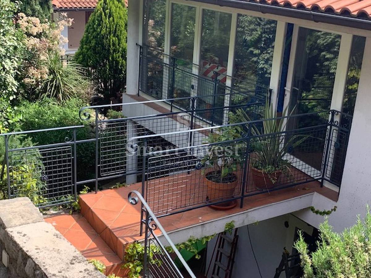 OPATIJA - POBRI, Lepa samostojna hiša s pogledom na morje, prodamo