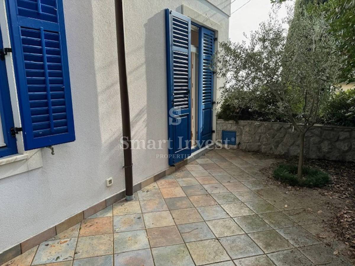 OPATIJA - POBRI, Lepa samostojna hiša s pogledom na morje, prodamo