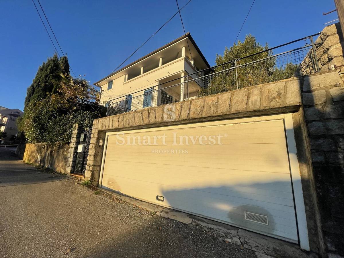OPATIJA - POBRI, Lepa samostojna hiša s pogledom na morje, prodamo